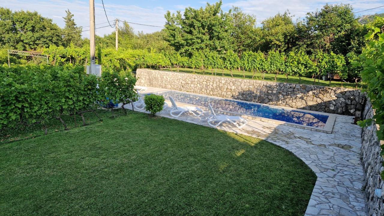 וירפזאר B&B Domacinstvo Raicevic מראה חיצוני תמונה