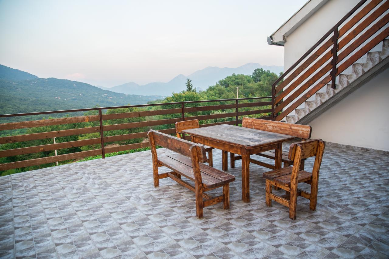 וירפזאר B&B Domacinstvo Raicevic מראה חיצוני תמונה