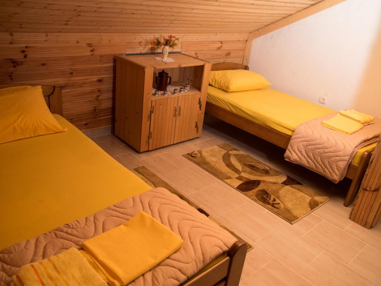 וירפזאר B&B Domacinstvo Raicevic מראה חיצוני תמונה
